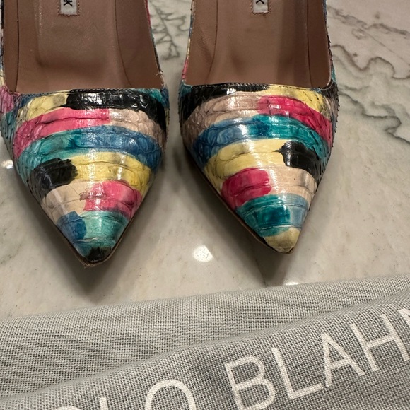 Manolo Blahnik Python BB Pump - Picture 5 of 5